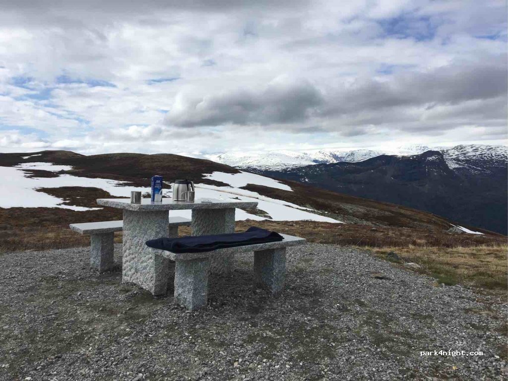 (6877)  - Tindevegen — foto 2