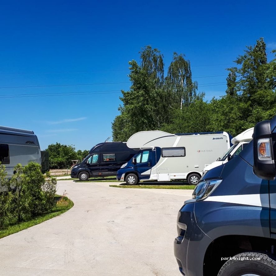 Stellplatz Leipzig Melinenburg — foto