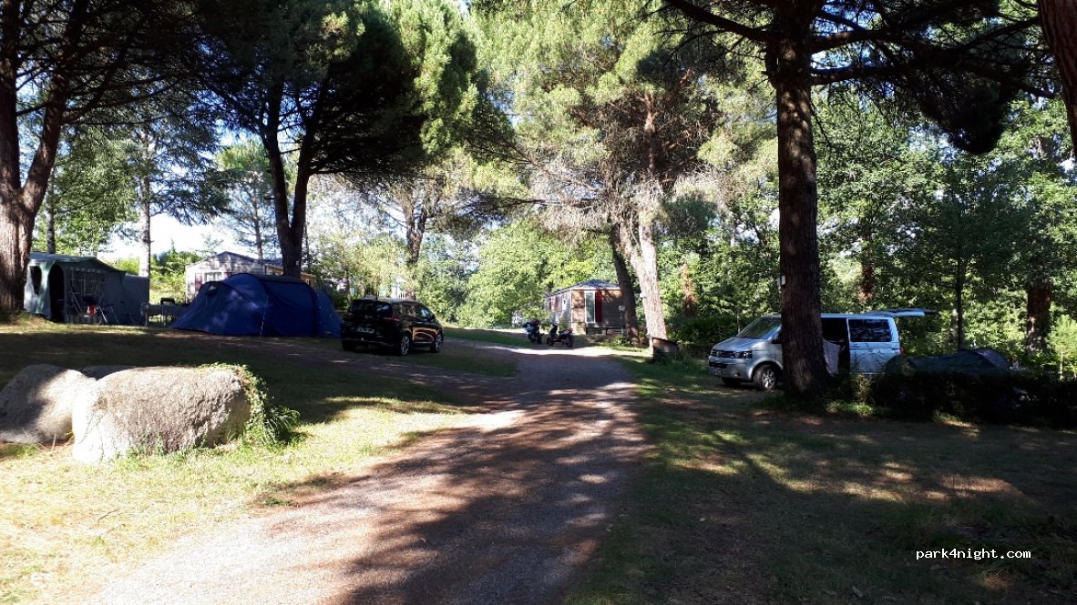CAMPING LA FOUILLADE — foto