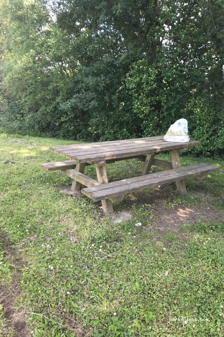 (24800) Thiviers - Carrière de Planeau — foto