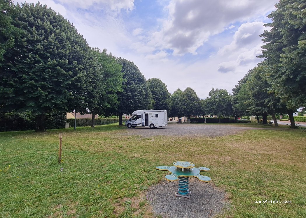 (72300) Parcé-sur-Sarthe - Allée du Bois de l'Hommeau — foto 4