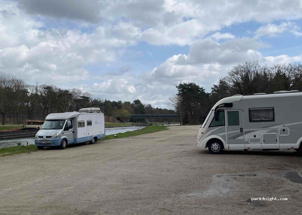 (3920) Lommel - 21 Lossingsweg — foto 2