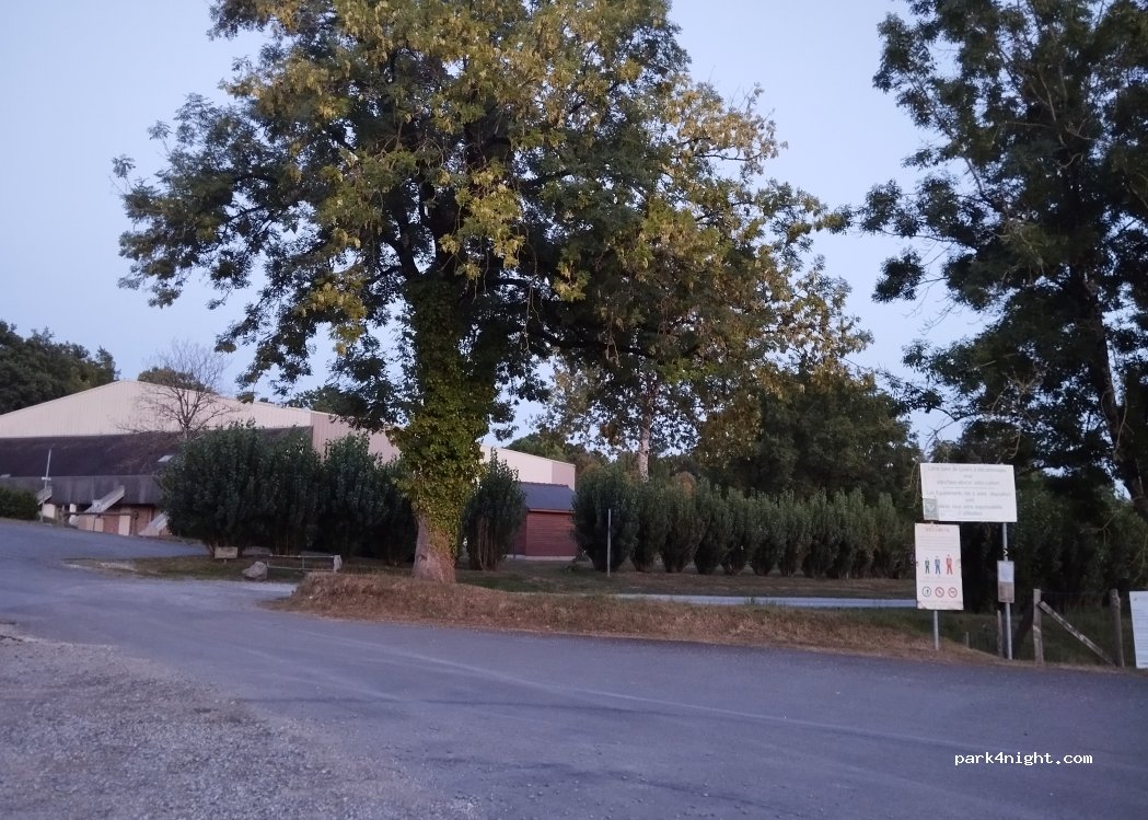 (53500) Ernée - Les Bizeuls — foto 2