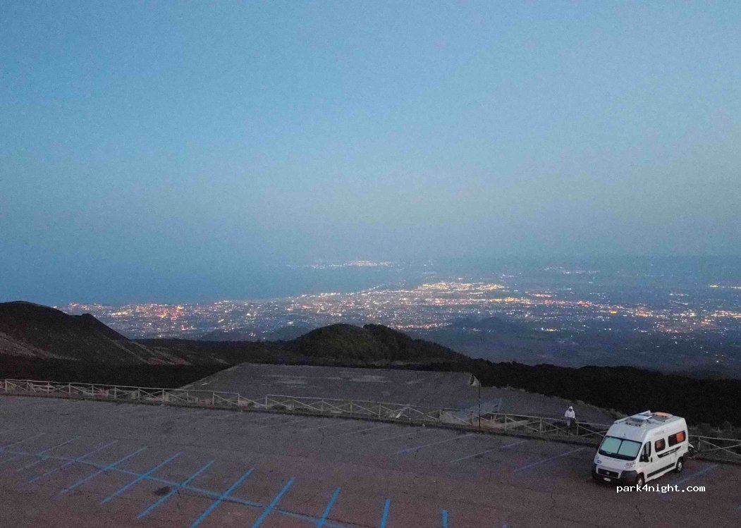 () Parco Dell'Etna - Strada Provinciale 92 — foto 2