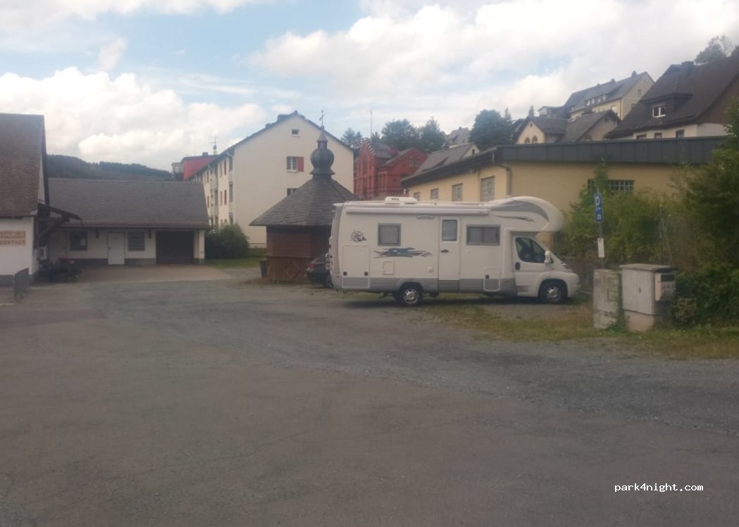 (96337) Ludwigsstadt - 23-31 Lauensteiner Straße — foto 2