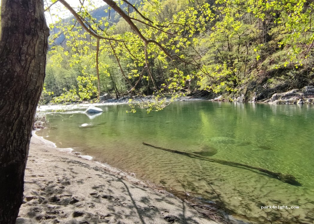 (28822) Cannobio - 28 Via Sant Anna — foto 4
