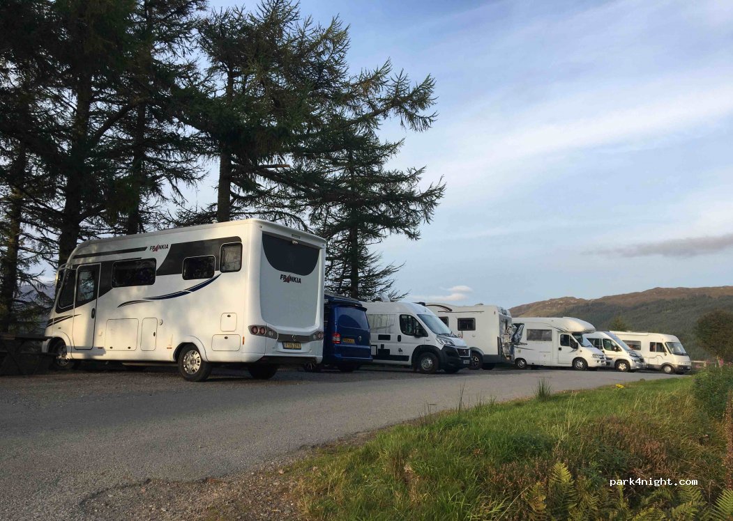 (IV53 8UH) Strome Ferry - A890 — foto