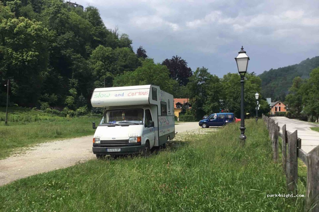 (10430) Samobor - 4 Vugrinščak ulica — foto 2