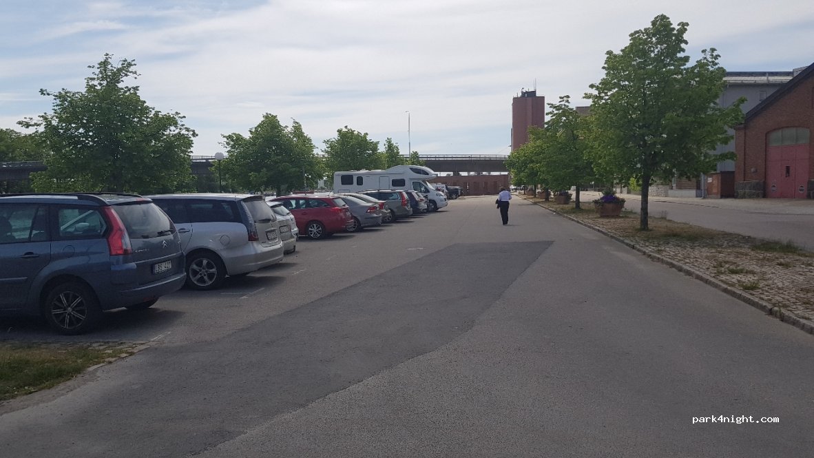 (311 74) Falkenberg - 29 Hamngatan — foto