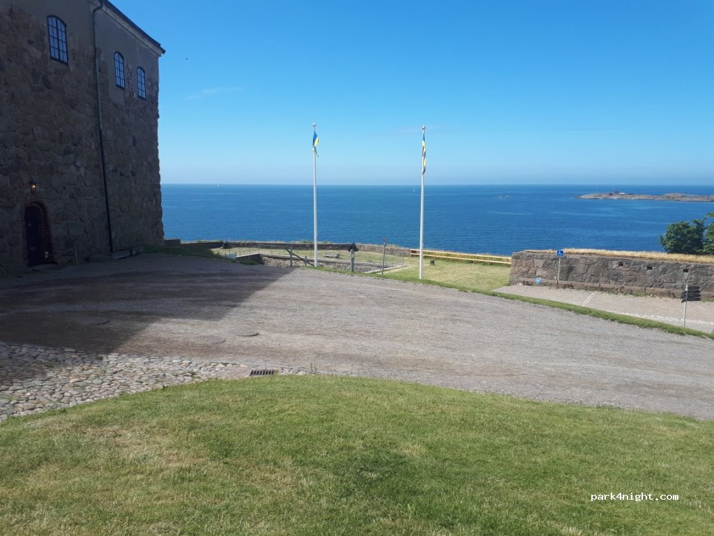 (432 44) Varberg - 17 Strandgatan — foto 3