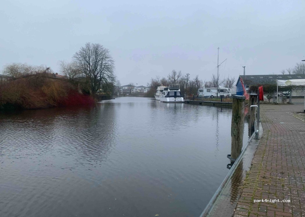 (21614) Buxtehude - 5 Am Hafen — foto 5