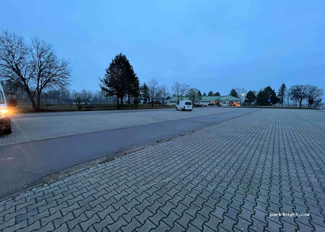 (92245) Kümmersbruck - 33 Am Butzenweg — foto