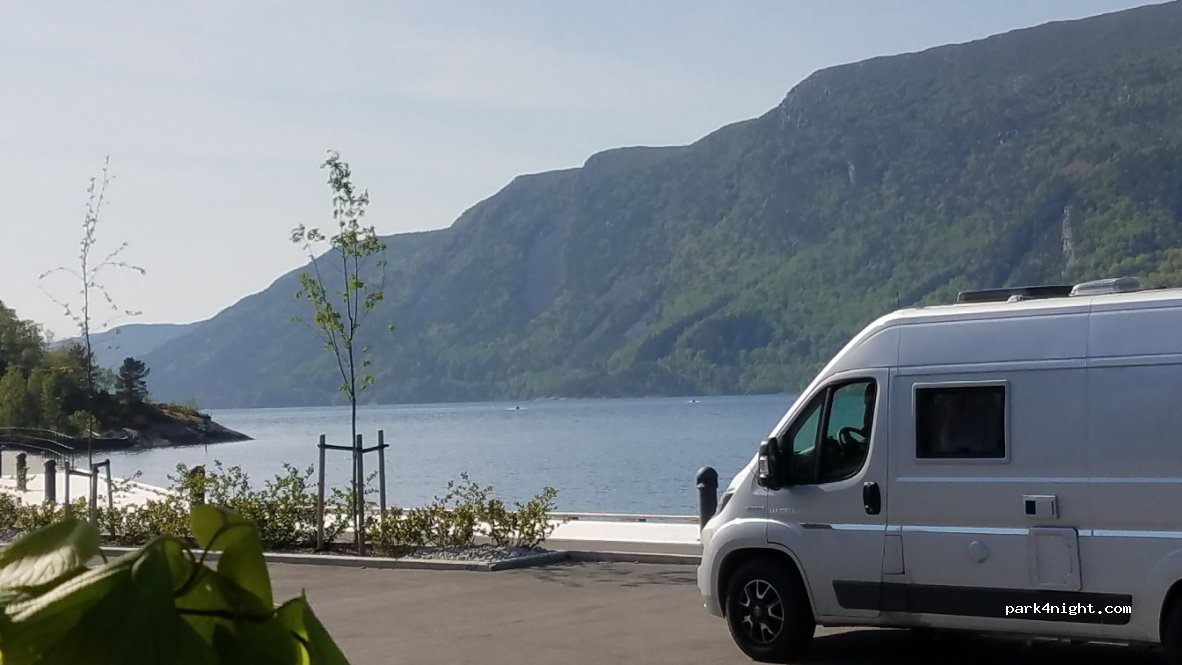 Bremanger Fjordhotell — foto