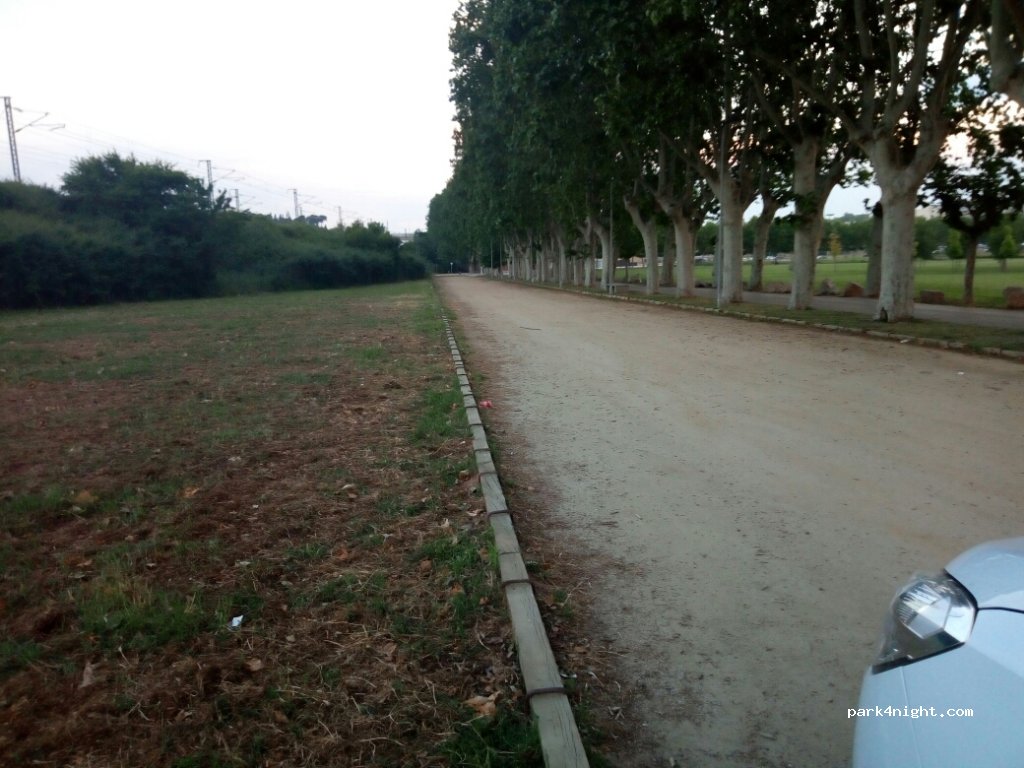 (08130) Santa Perpètua de Mogoda - 31 Avinguda de Mossèn Jacint Verdaguer — foto