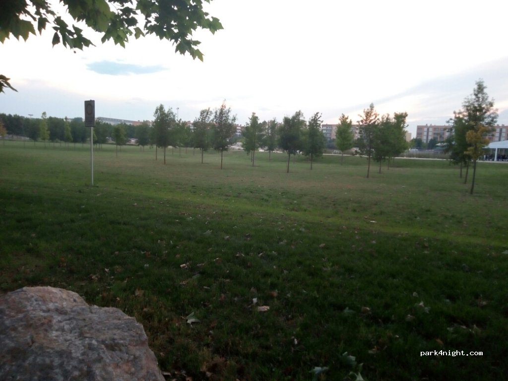 (08130) Santa Perpètua de Mogoda - 31 Avinguda de Mossèn Jacint Verdaguer — foto 2
