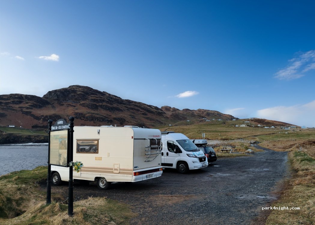 (F94 PH42) Kilcar - Unnamed Road — foto 5