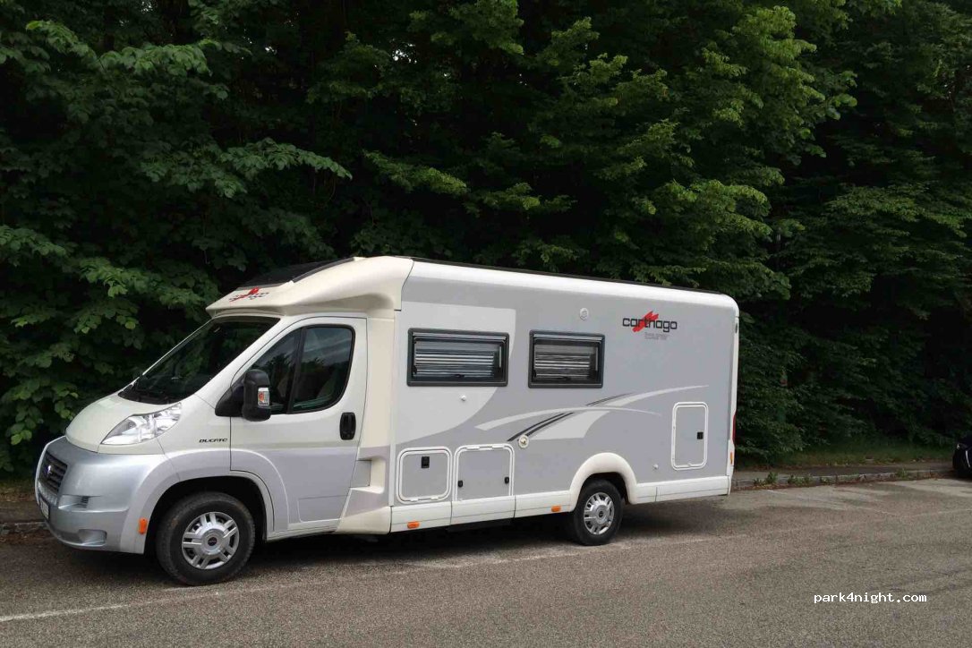 (4813) Altmünster am Traunsee - 9-11 Seebadstraße — foto