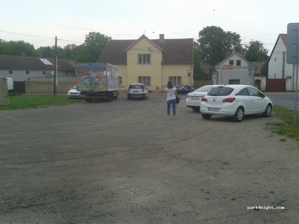 (411 12) Čížkovice - Jiráskova — foto