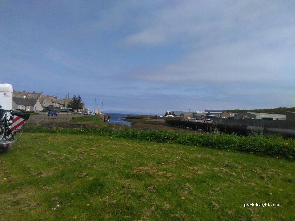 (KW14 8BU) Thurso - 2 Riverside Road — foto