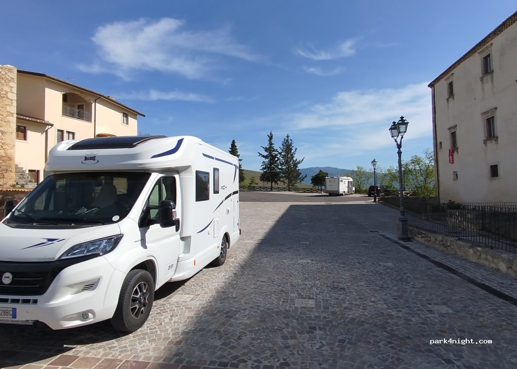 (67020) Navelli - 42 Piazza San Sebastiano — foto 5