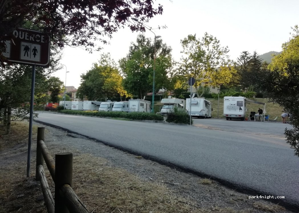(61021) Carpegna - Strada Provinciale 1 — foto 3