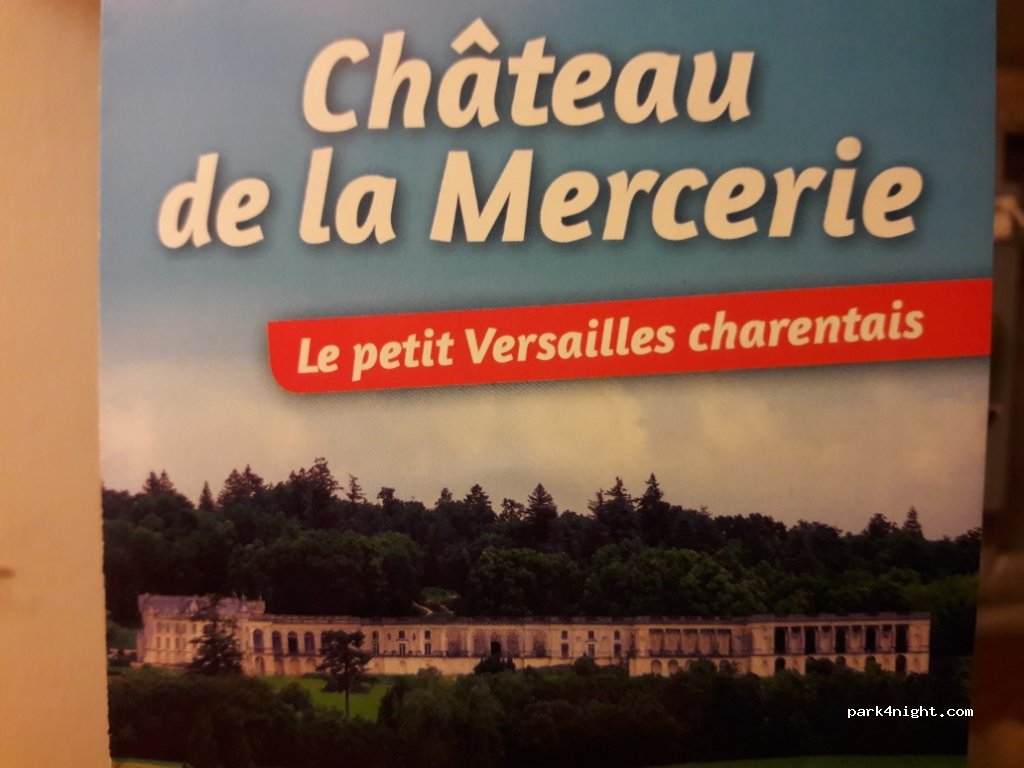 (16320) Magnac-Lavalette-Villars - D81 — foto