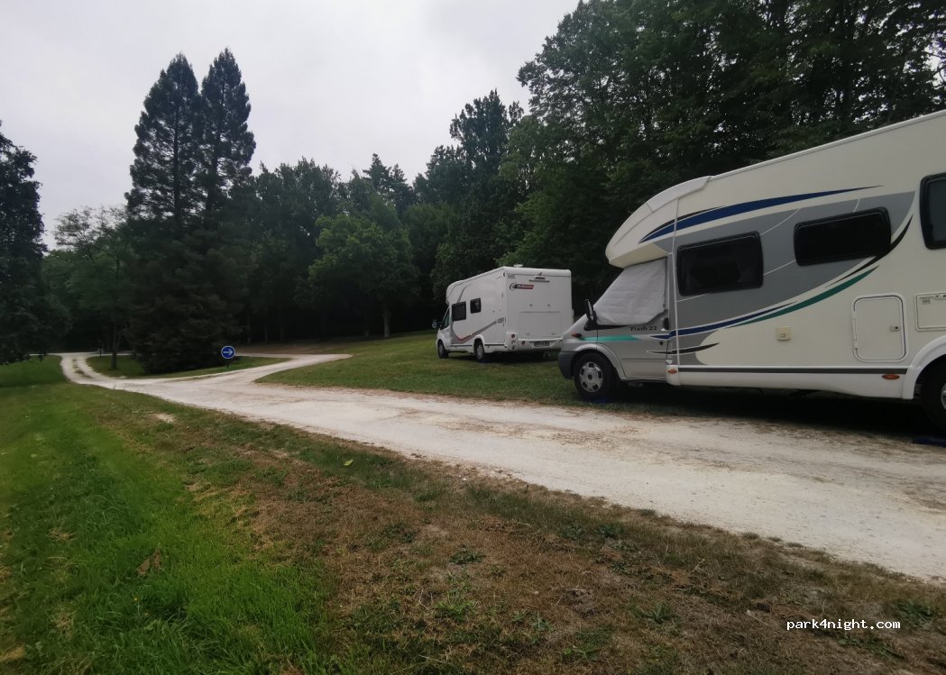 (16320) Magnac-Lavalette-Villars - D81 — foto 3