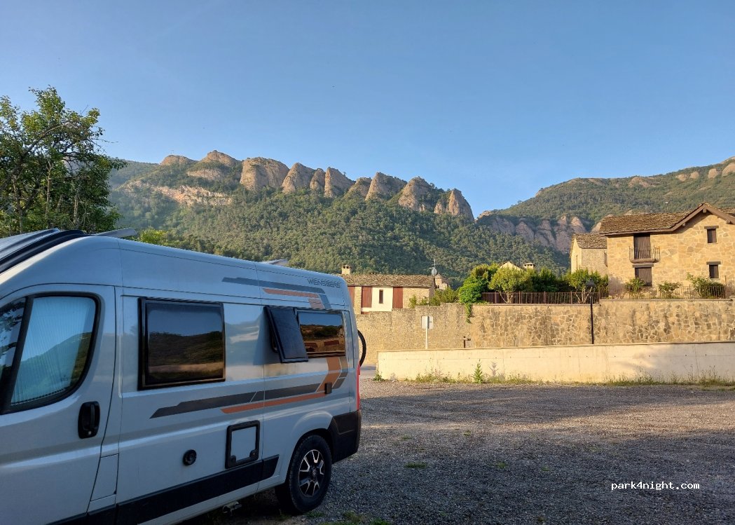 (22792) Santa Cruz de la Serós - 11 Carretera San Juan de la Peña — foto 3