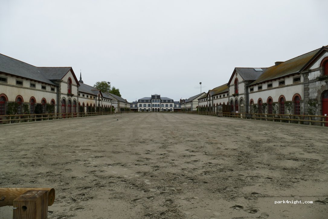 (22400) Lamballe - 17 Place du Champ de Foire — foto 2