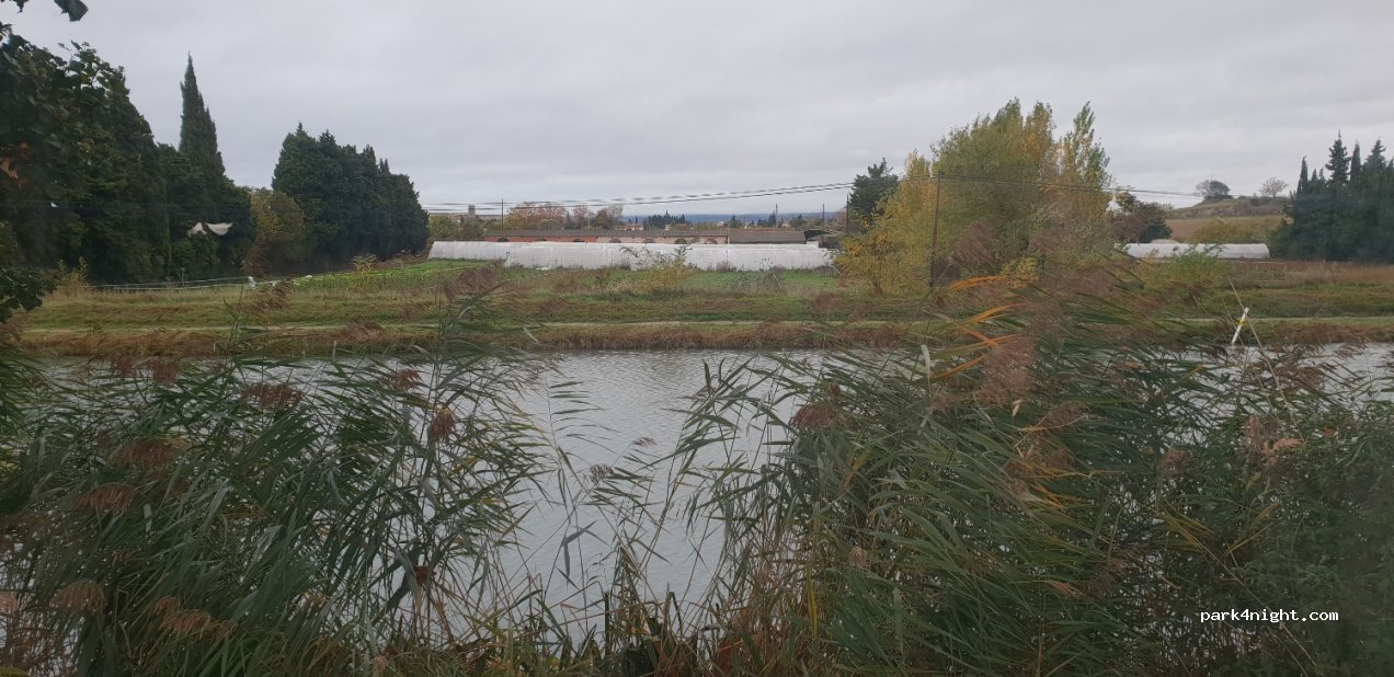 (11400) Saint-Martin-Lalande - D 116   , a gauche après le pont de  la D6113 — foto 2