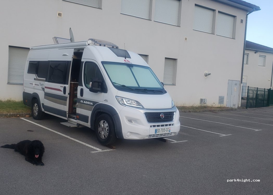 (01340) Montrevel-en-Bresse - 303 Rue de l'Huppe — foto