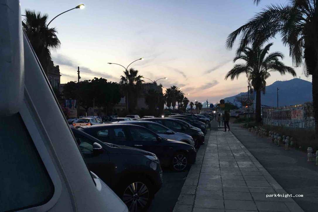 (90133) Palermo - 1 Foro Italico Umberto I — foto