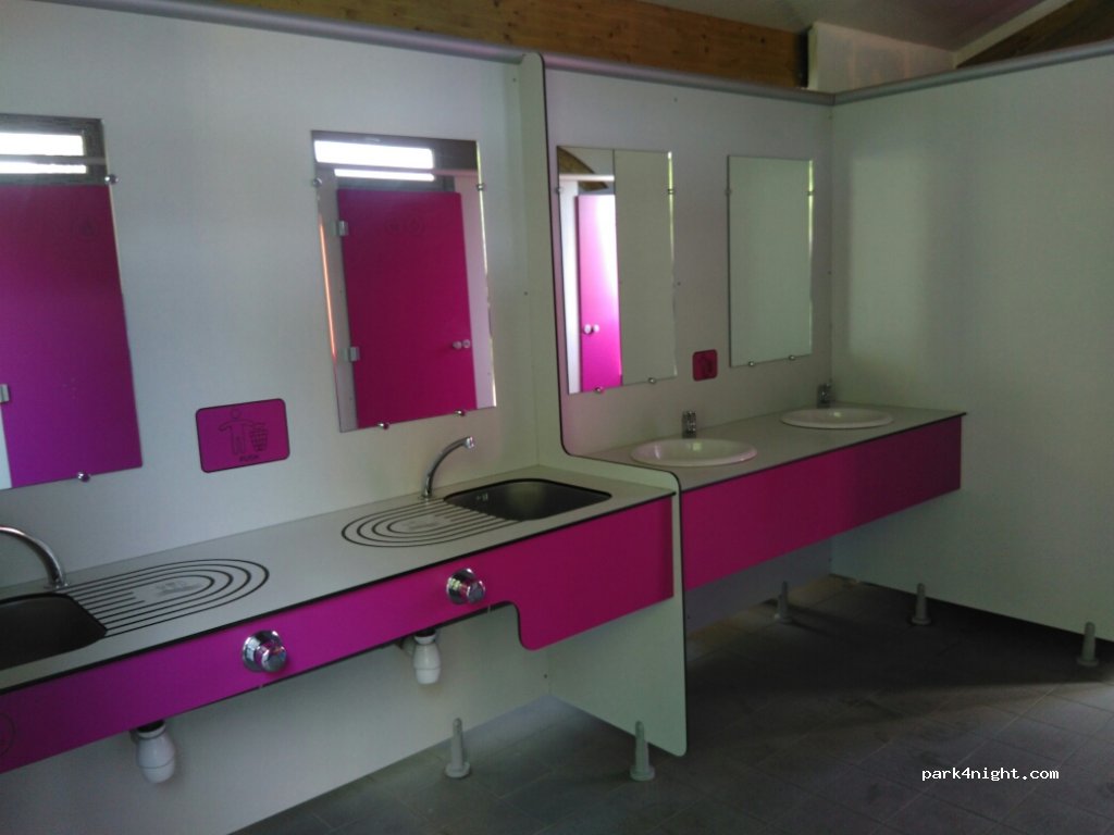 Camping Le Pont Rouge & les Vignes — foto