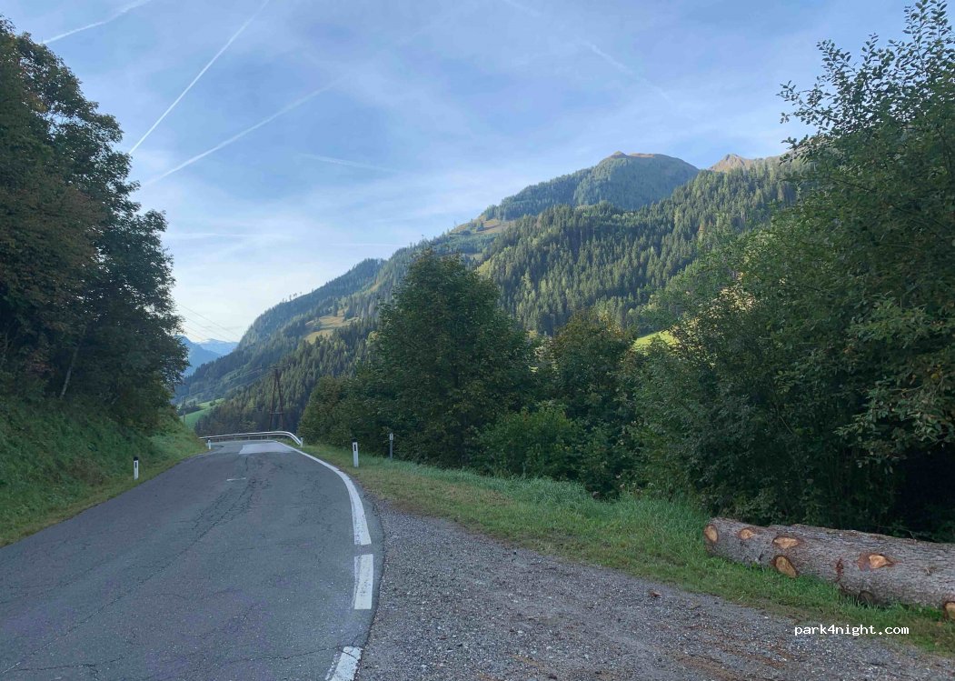(5651) Triegl - Embacher Landesstraße — foto