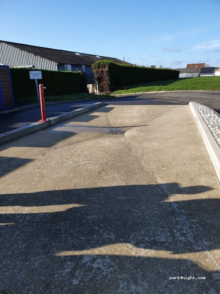 (53230) Cossé-le-Vivien - 6 Rue des Tilleuls — foto 2