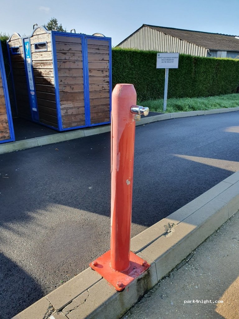 (53230) Cossé-le-Vivien - 6 Rue des Tilleuls — foto 3