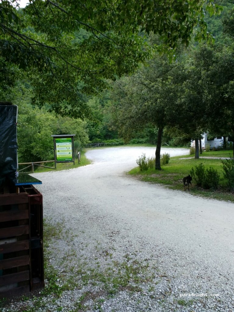(64010) Civitella del Tronto - 4 Frazione Ripe Alta — foto 2