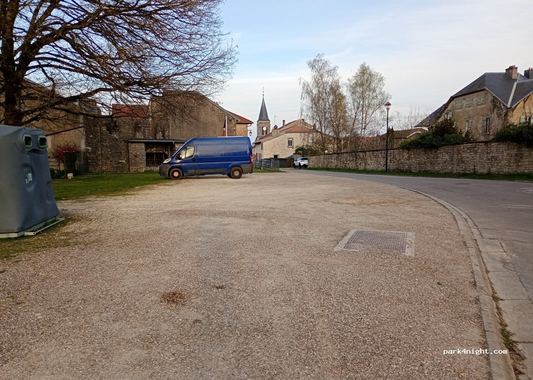 (55210) Vigneulles-lès-Hattonchâtel - Rue Miss Skinner — foto 4