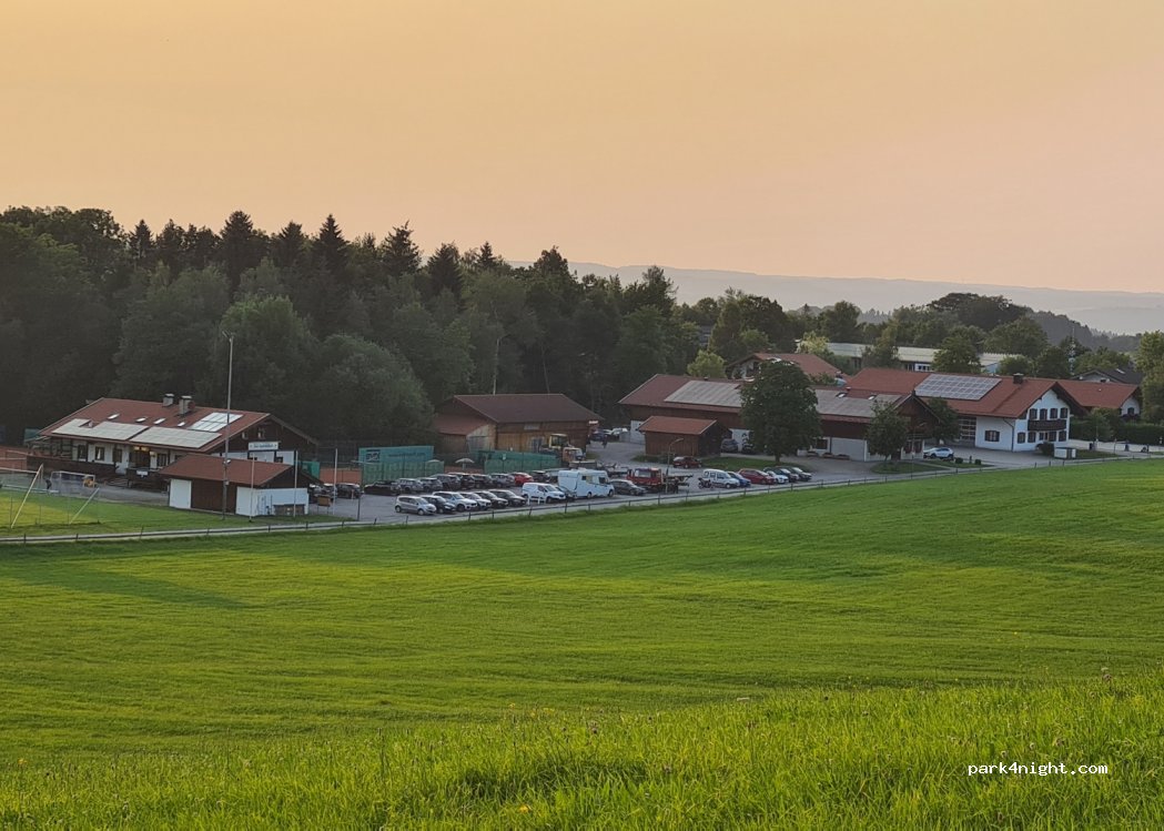 (83737) Irschenberg - 1 Am Sportplatz — foto