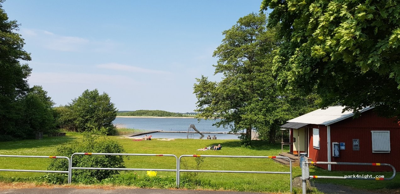 (291 94) Kristianstad - 35 Balsby sjöväg — foto