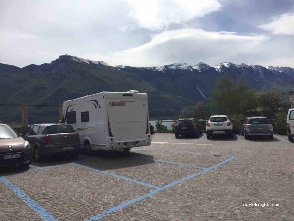 (25010) Limone Sul Garda - 1 Via Caldogno — foto