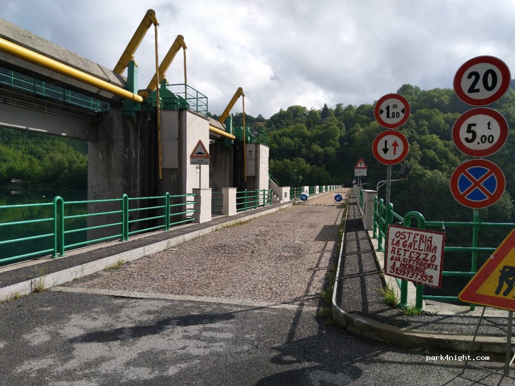 (16029) Torriglia - 17 Località Colombelli — foto