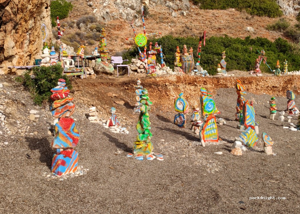 (280 86) Poros - Unnamed Road — foto 2