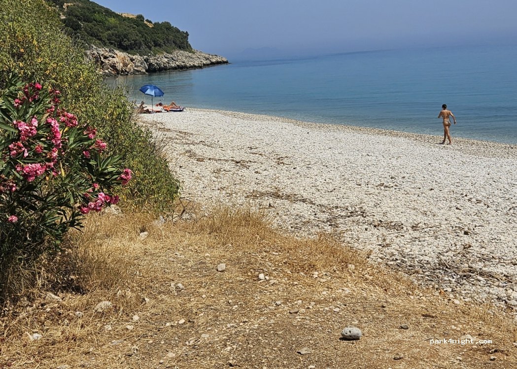 (280 86) Poros - Unnamed Road — foto 4