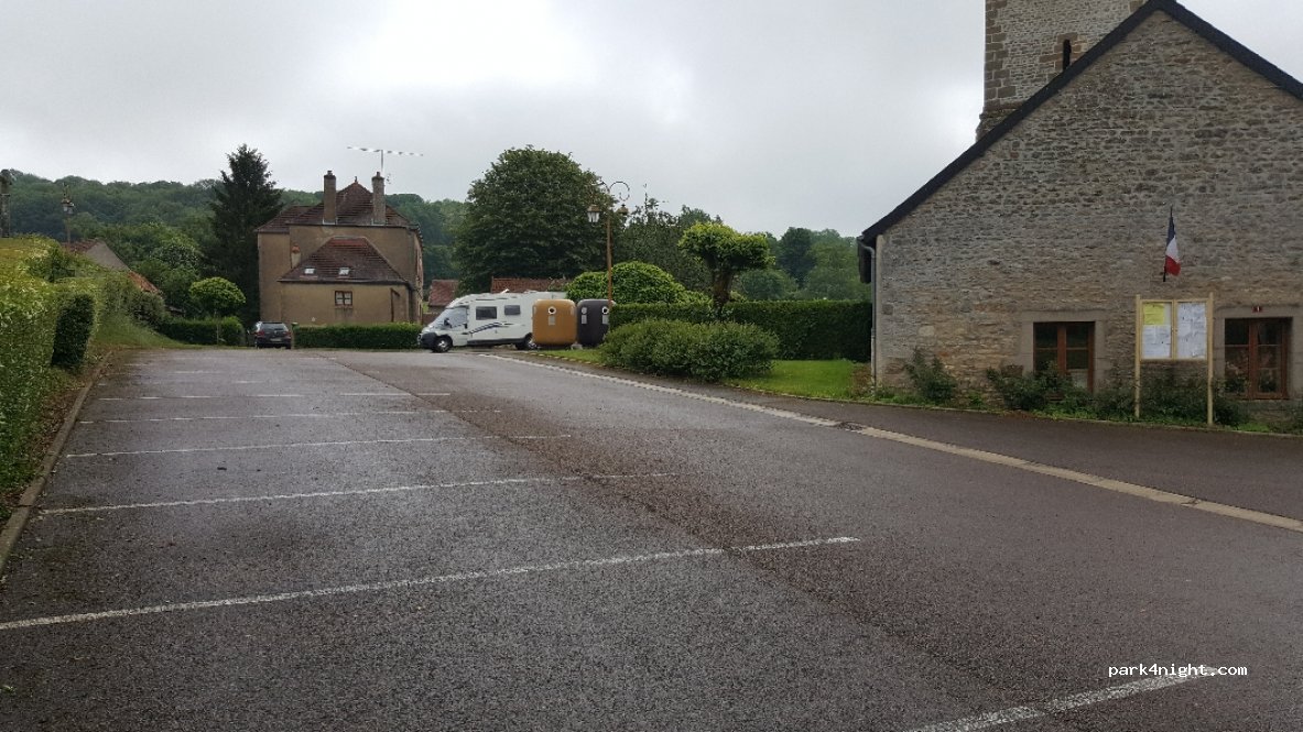 (21430) Sussey - Rue de la Croix — foto