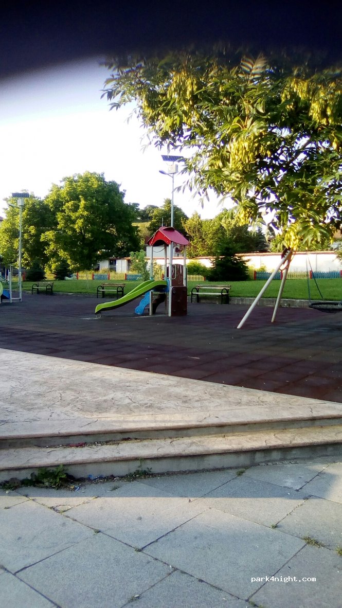 (2131) Gorna Malina - 84 6004 — foto 3