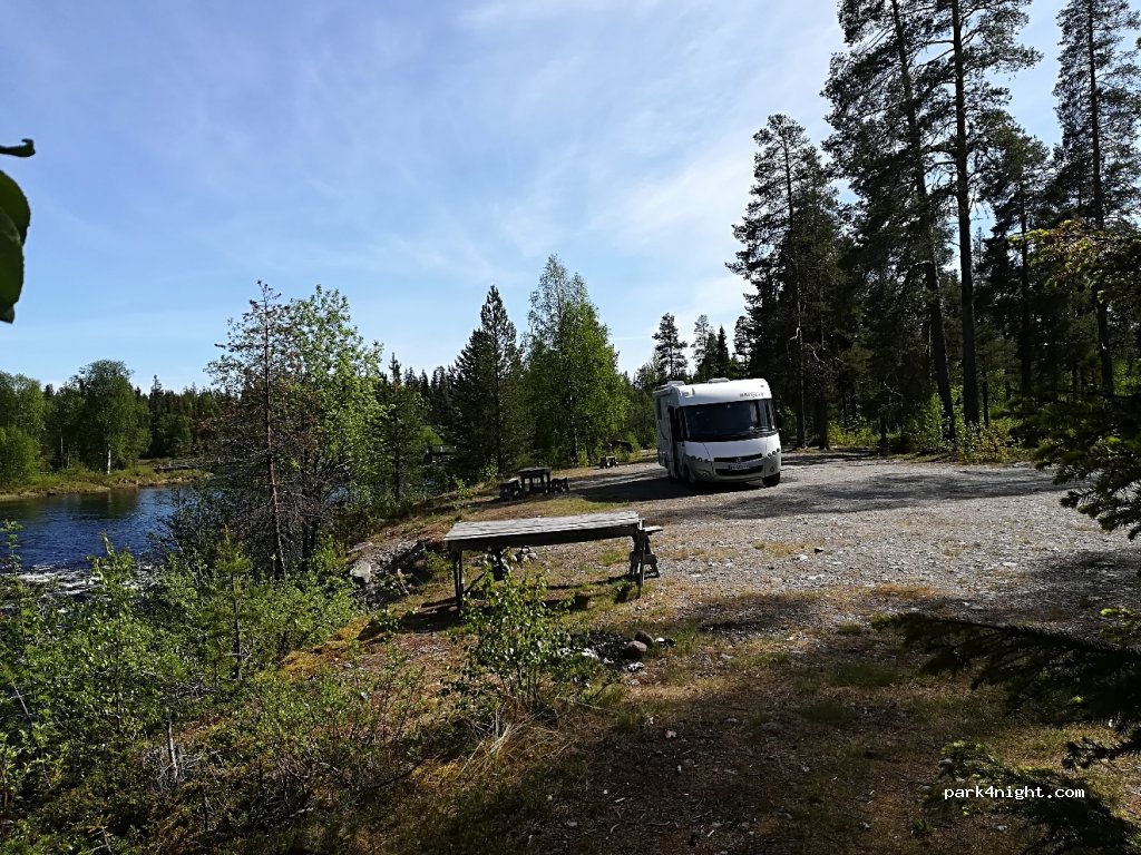 (923 98) Storuman - Skarvsjöby — foto