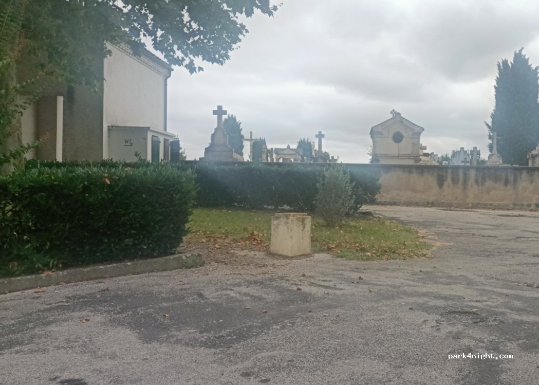 (81500) Lavaur - 5-9 Route du Port d'en Taix — foto