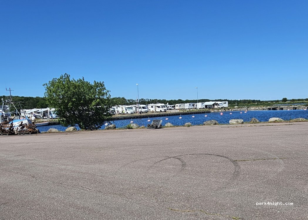 (387 73) Löttorp - 43 Bödahamnsvägen — foto 5