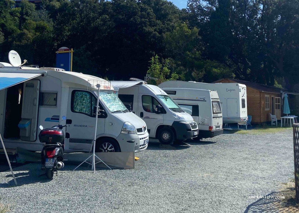 () Celle Ligure - Via alla Torre — foto